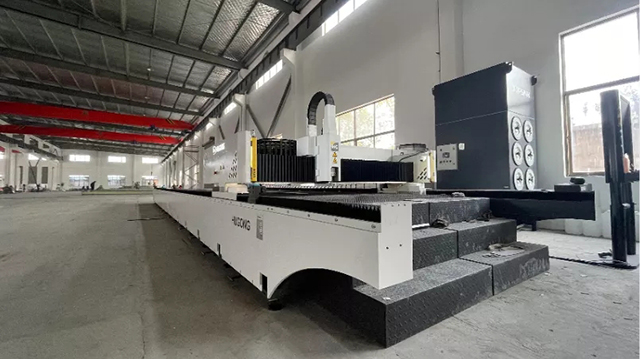 CA88HGLX高精度激光切割机